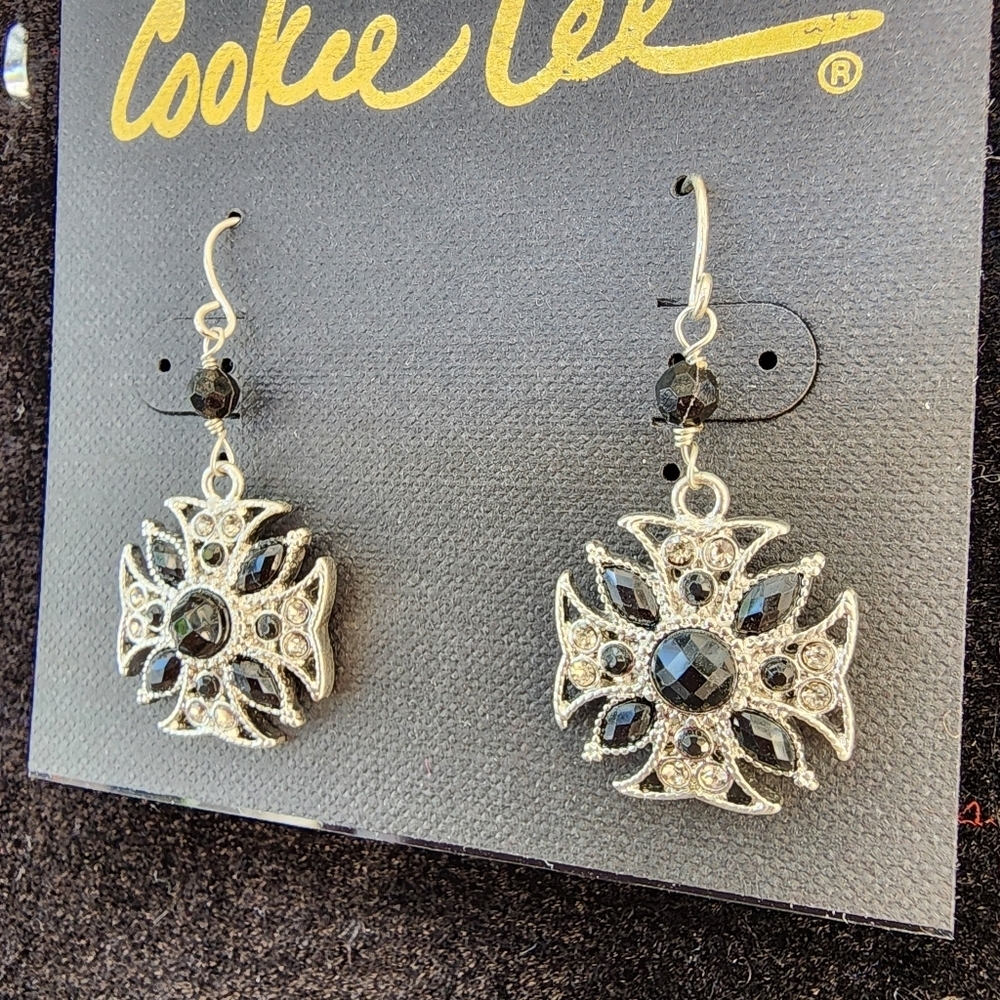 Cookie Lee Black and Silver Earrings #23166 NWT - Picture 4 of 8